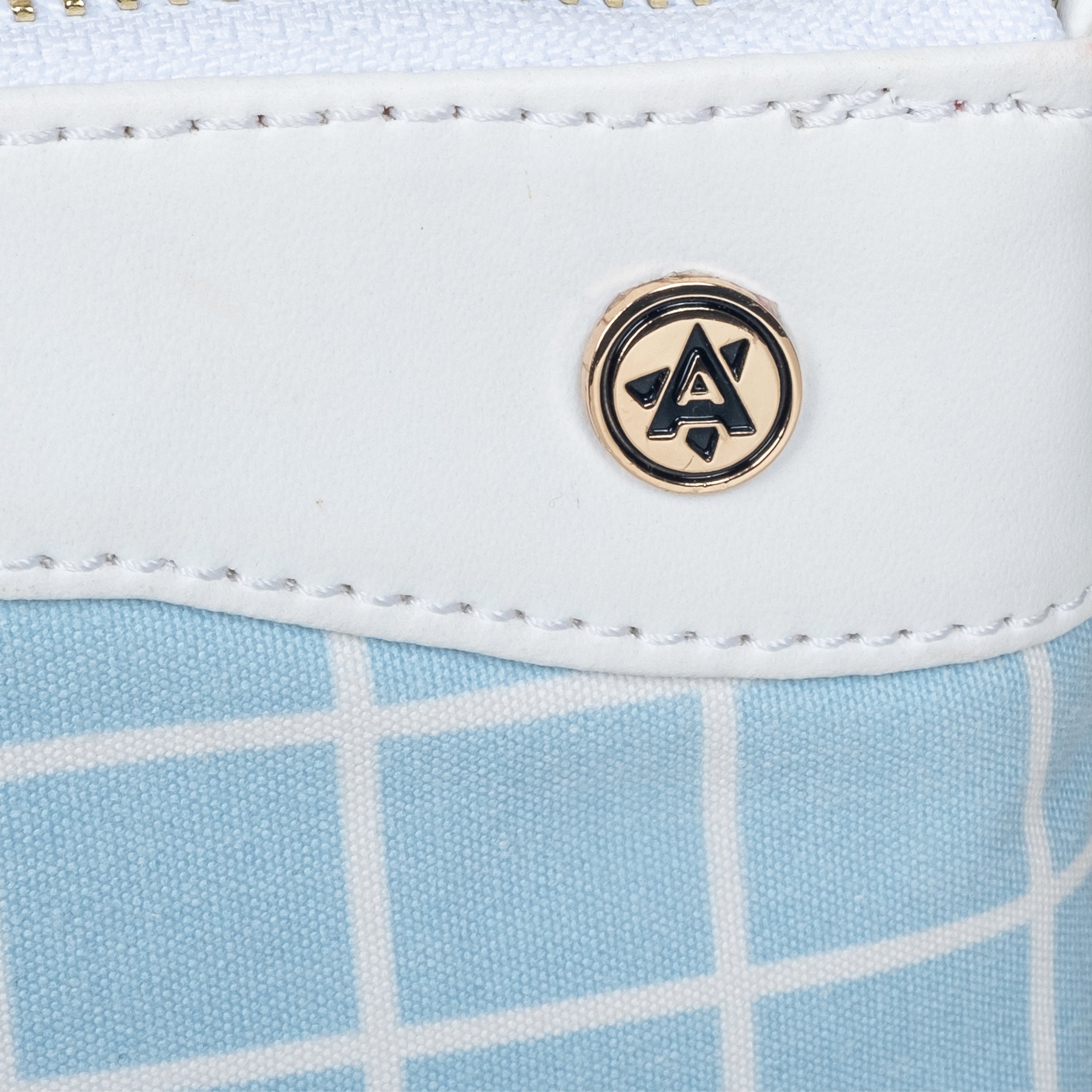 Wristlet Wallets - Catalogue-Light Blue