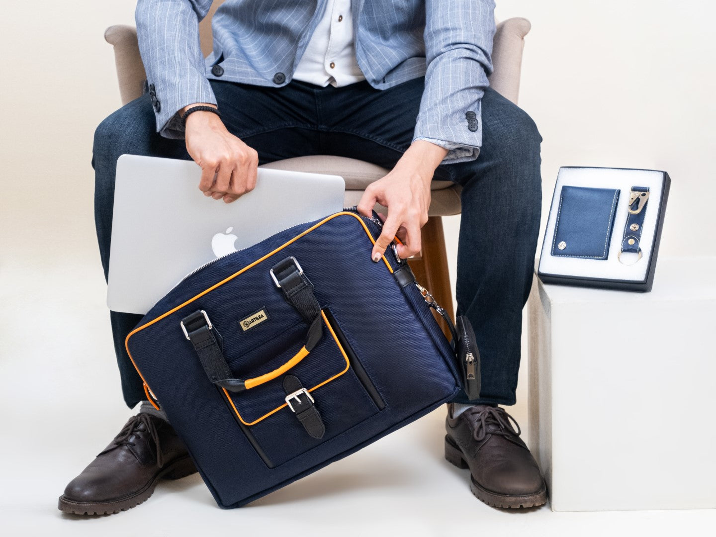 Laptop bag & Corporate gift set Blue(Combo)