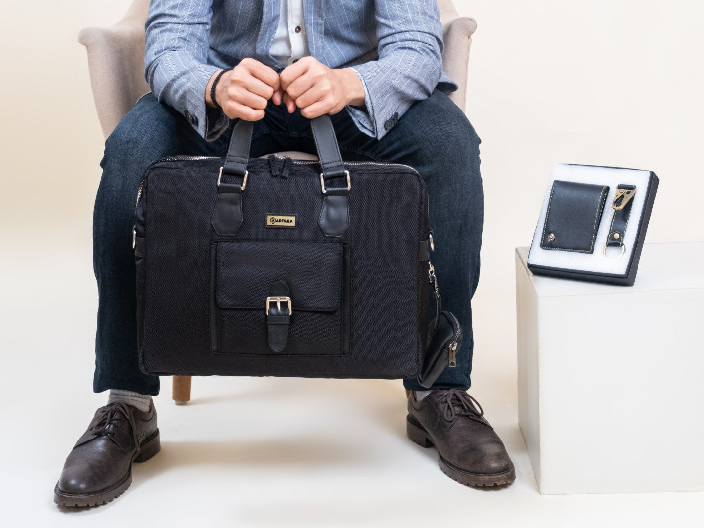 Laptop bag & Corporate gift set Black(Combo)