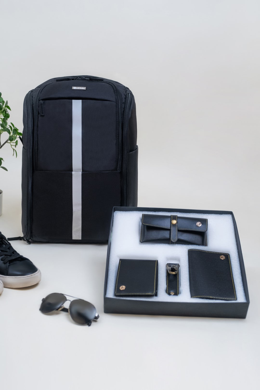 Stealth Backpack & Corporate gift set-Black (Combo)