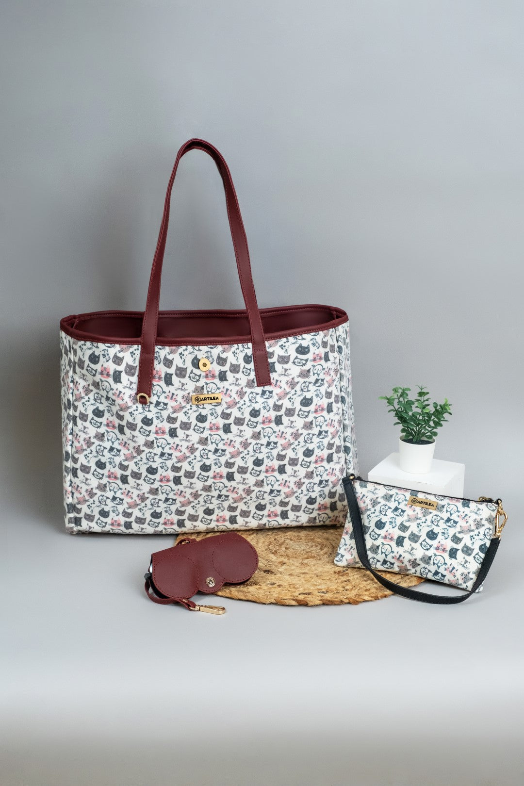 Reversible Tote Bag & Wristlet Wallet-Eyeglass Case Cat,Wine(Combo)