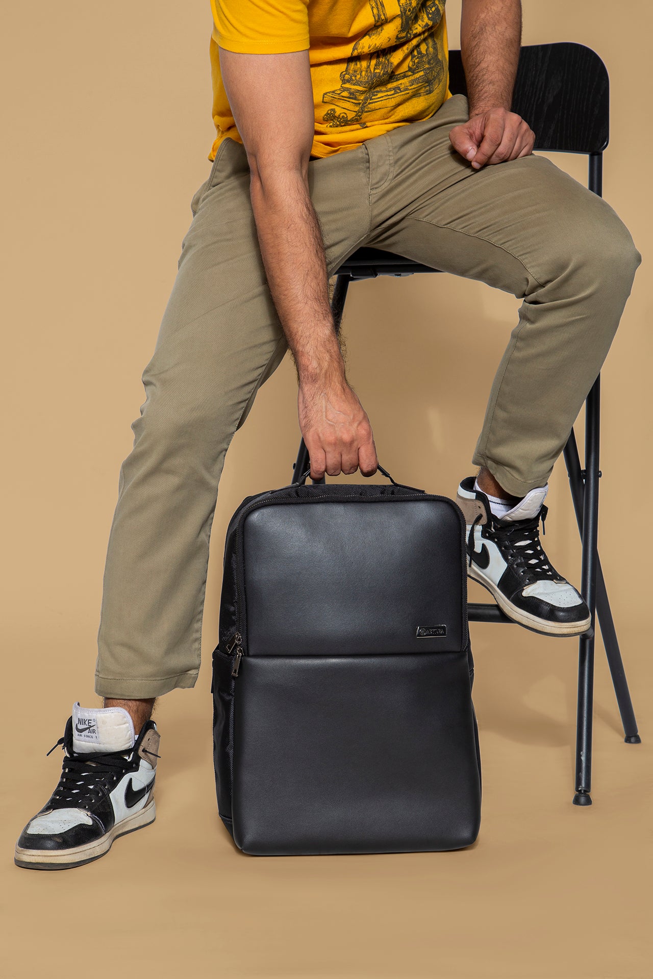 Thorium Backpack - JET BLACK